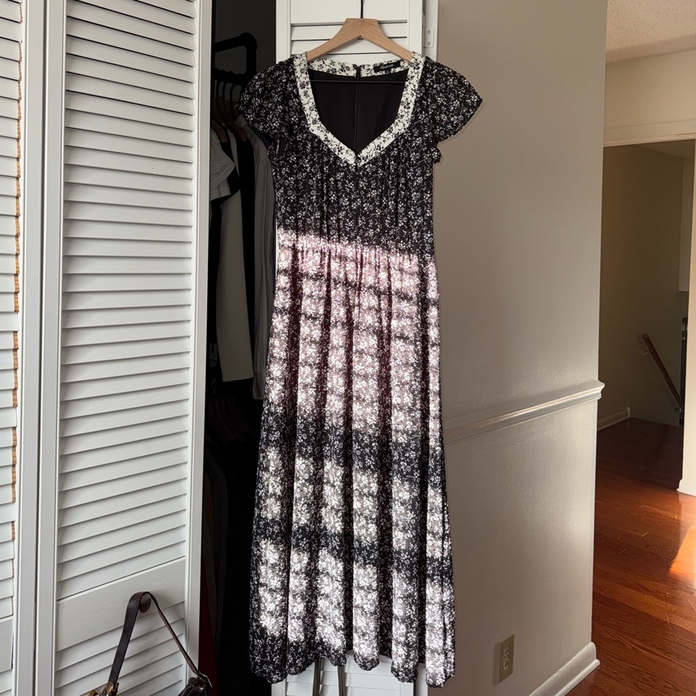 Madewell ‘Print-Mix Sheer-Sleeve Dress in Branch Floral’ in Black